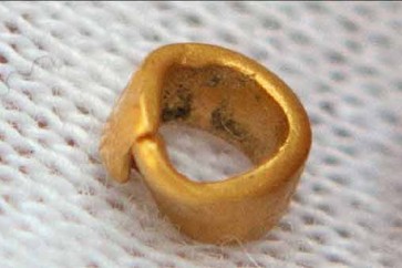 العثور على مشغولة ذهبية قد تكون الأقدم عبر التاريخ