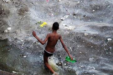 جانب من تلوث الأنهار في الهند