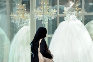 طلاق سعودية بعد ساعتين من زفافها
