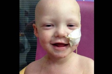 هذا الطفل 'سنتين' يعاني من 27 نوع من السرطان.