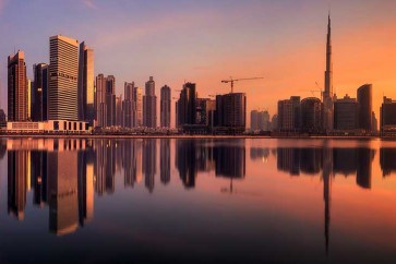 خبراء يتوقعون ان يؤدي رفع الفائدة الأمريكية إلى تأثيرات سلبية على اقتصادات دول الخليج