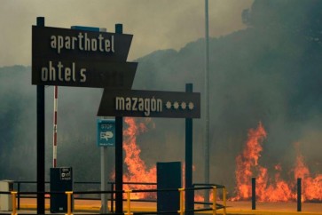 الحرائق تجلي 1800 شخص على الأقل في إسبانيا