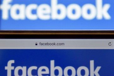 فيسبوك تختبر استخدام الطائرات بدون طيار في توصيل الإنترنت لمناطق نائية