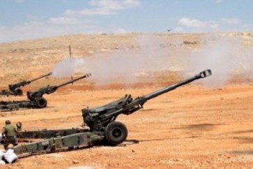 الجيش اللبناني يقصف مواقع داعش