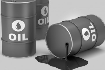 النفط مستقر وسط تخفيضات أوبك وتراجع المخزونات الأمريكية