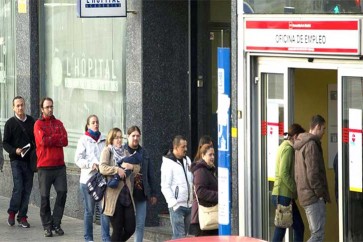 تراجع البطالة في منطقة اليورو مع تسارع التعافي من الأزمة المالية