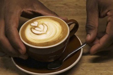 أسباب جديدة لتناول القهوة... قد تطيل العمر
