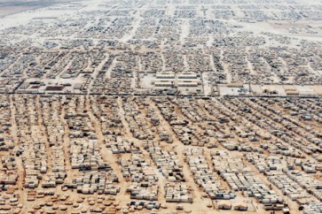 صورة جوية لمخيم الزعتري في مدينة المفرق -(أ ف ب)