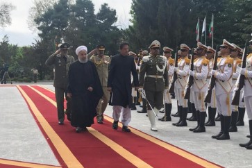 الرئیس روحانی یستقبل رئیس وزراء باكستان عمران خان رسمیا