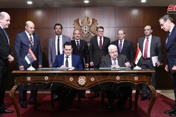 سورية وليبيا توقعان مذكرة تفاهم بشأن إعادة افتتاح مقرات البعثات الدبلوماسية وتنسيق مواقف البلدين في المحافل الدولية