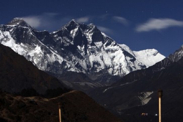 جبال هيمالايا في نيبال