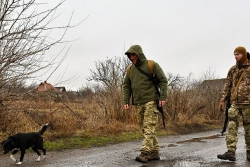 جنود أوكرانيون في دونيتسك