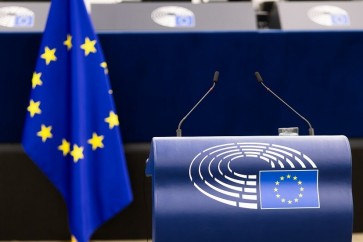 البرلمان الأوروبي يدعو لإنشاء تحالف دفاعي مكمل لـ "الناتو" لدعم الدول الصغيرة
