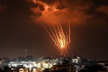رشقة صواريخ من قطاع غزة على مستوطنات الاحتلال الصهيوني