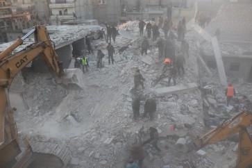 انهيار مبنى مؤلف من خمس طوابق في حي الشيخ مقصود في حلب