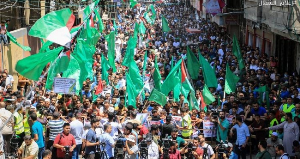 حركة المقاومة الإسلامية حماس نظمت شمال قطاع غزة مسيرة جماهيرية حاشدة نصرة للمسجد الأقصى المبارك ودعما للمقاومة الفلسطينية في الضفة الغربية المحتلة