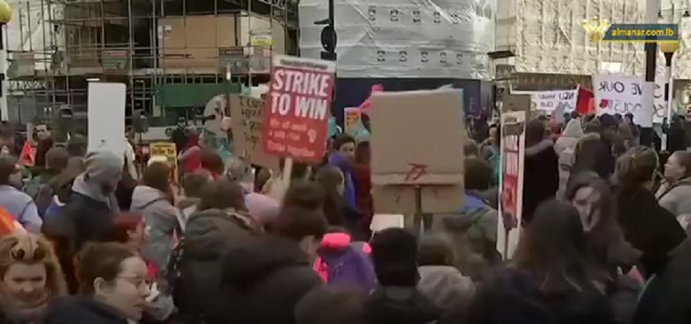 احتجاجات شعبية في بريطانيا تنديدا بسياسات الحكومة