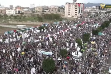 جماهير غفيرة في اليمن تحيي يوم القدس العالمي