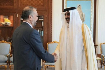 قال عبد اللهيان فور وصوله إلى الدوحة إن مواصلة التطور الشامل للعلاقات مع الجيران هو أحد المحاور الأساسية في عقيدة السياسة الخارجية المتوازنة