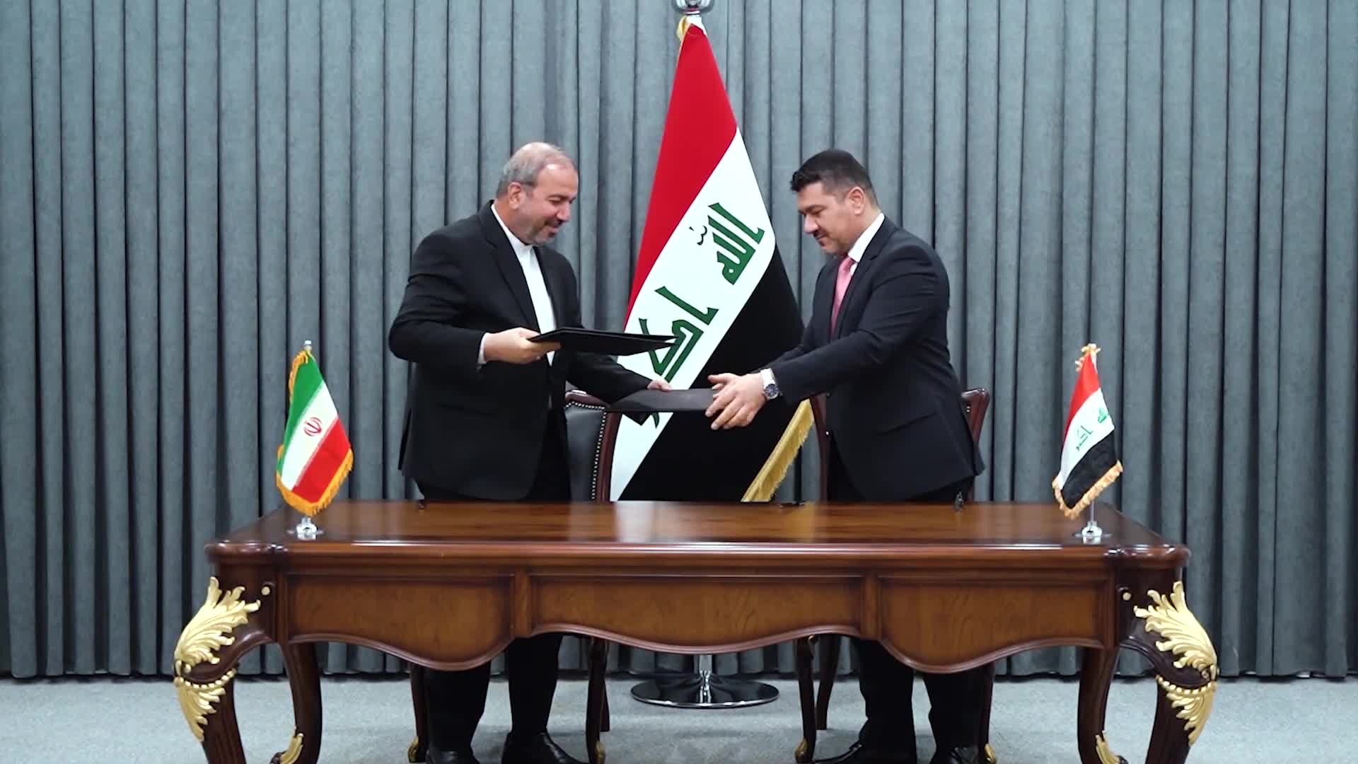 العراق توقيع اتفاق بين بغداد وطهران لمقايضة الغاز المستورد بالنفط الخام العراقي - snapshot 46.2