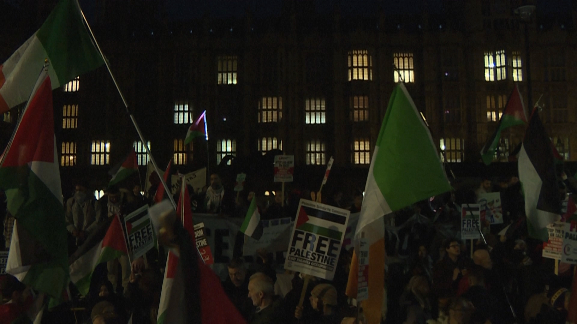 بريطانيا البرلمان يصوّت على مذكرة لوقف إطلاق النار في غزة.. الطلب لم يُقر والتظاهرات تعمّ لندن.00_00_24_05.Still001