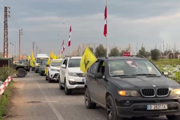 الجنوبيون يتحدون قوات الاحتلال ويدخلون إلى بلداهم عند الحدود مع فلسطين