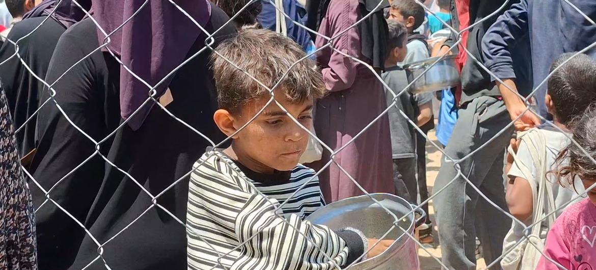بعد اتفاق وقف اطلاق النار.. هكذا يواصل الاحتلال لاإنسانيته