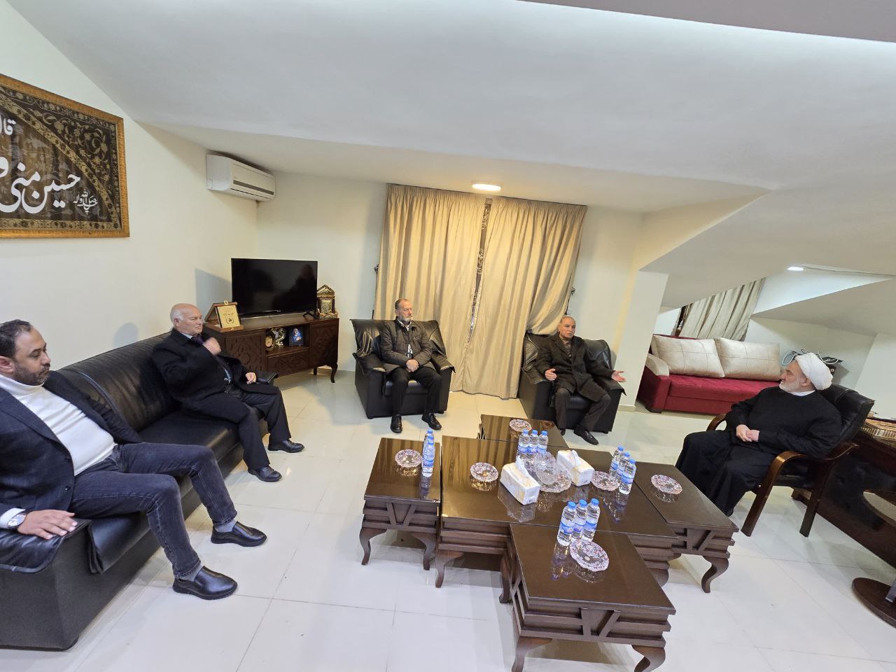 وفد من لقاء الأحزاب في عكار يزور الشيخ محمد عمرو