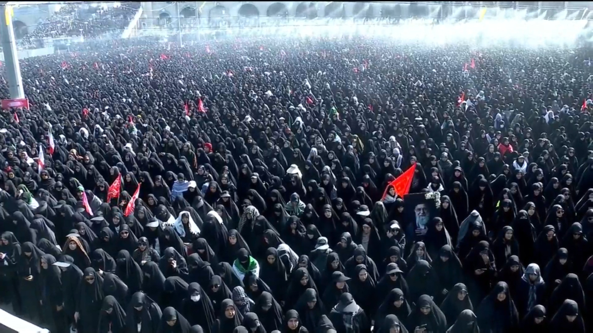 تشييع الامام الخامنئي في طهران